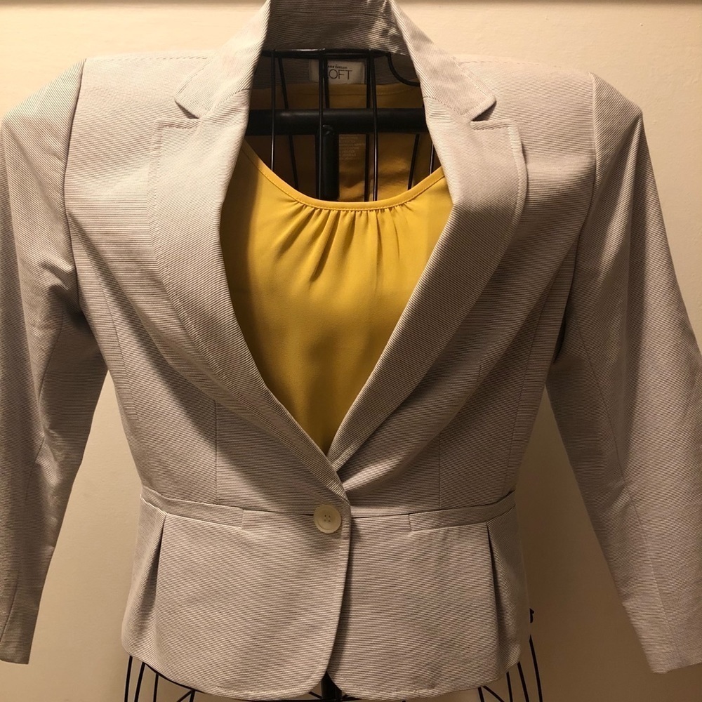Blazer by Ann Taylor Loft NWT - Picture 5 of 6